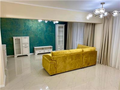 Inchiriere apartament ultracentral, renovat complet si modern! Bd Decebal -Piata Alba Iulia, 76 mp , 3 camere . 950 Euro.