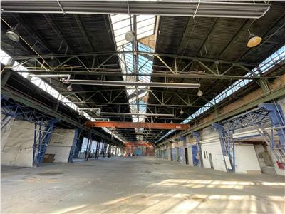 EXCLUSIVITATE-Hala industriala cu spatii de birouri - 4515 mp, Langa Coresi Mall,  Zona Tractorul, Brasov